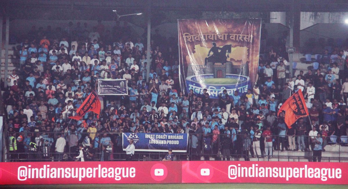 Newsband - Mumbai City kick off new ISL season with a narrow win over ...